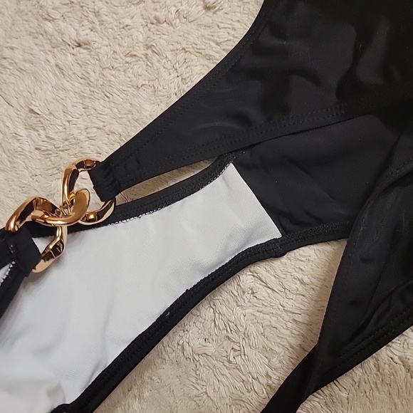 Beach bunny swimming suit size L - Picture 5 of 6